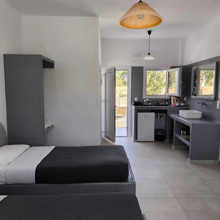 Mary Rooms Περίσσα Εξωτερικό φωτογραφία