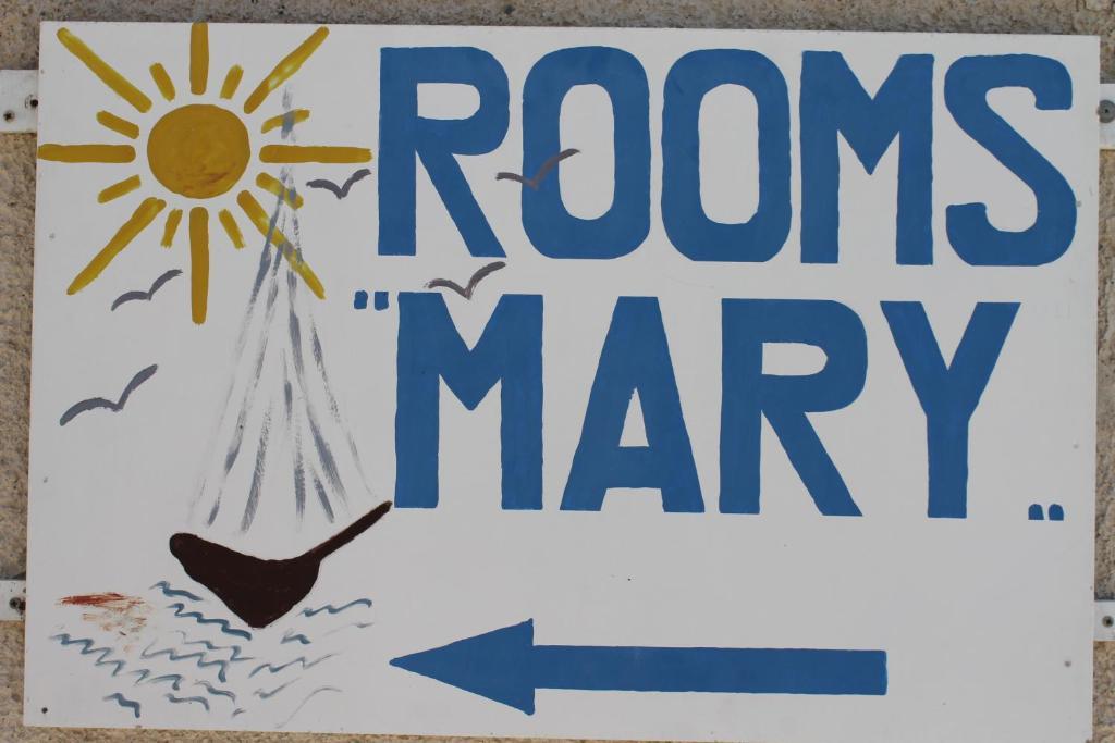 Mary Rooms Περίσσα Δωμάτιο φωτογραφία